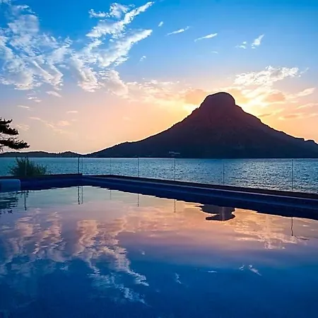 Hotel Carian Vathis