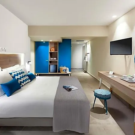 Carian Hotel 4*