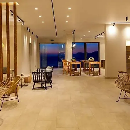 Carian Hotel Vathis